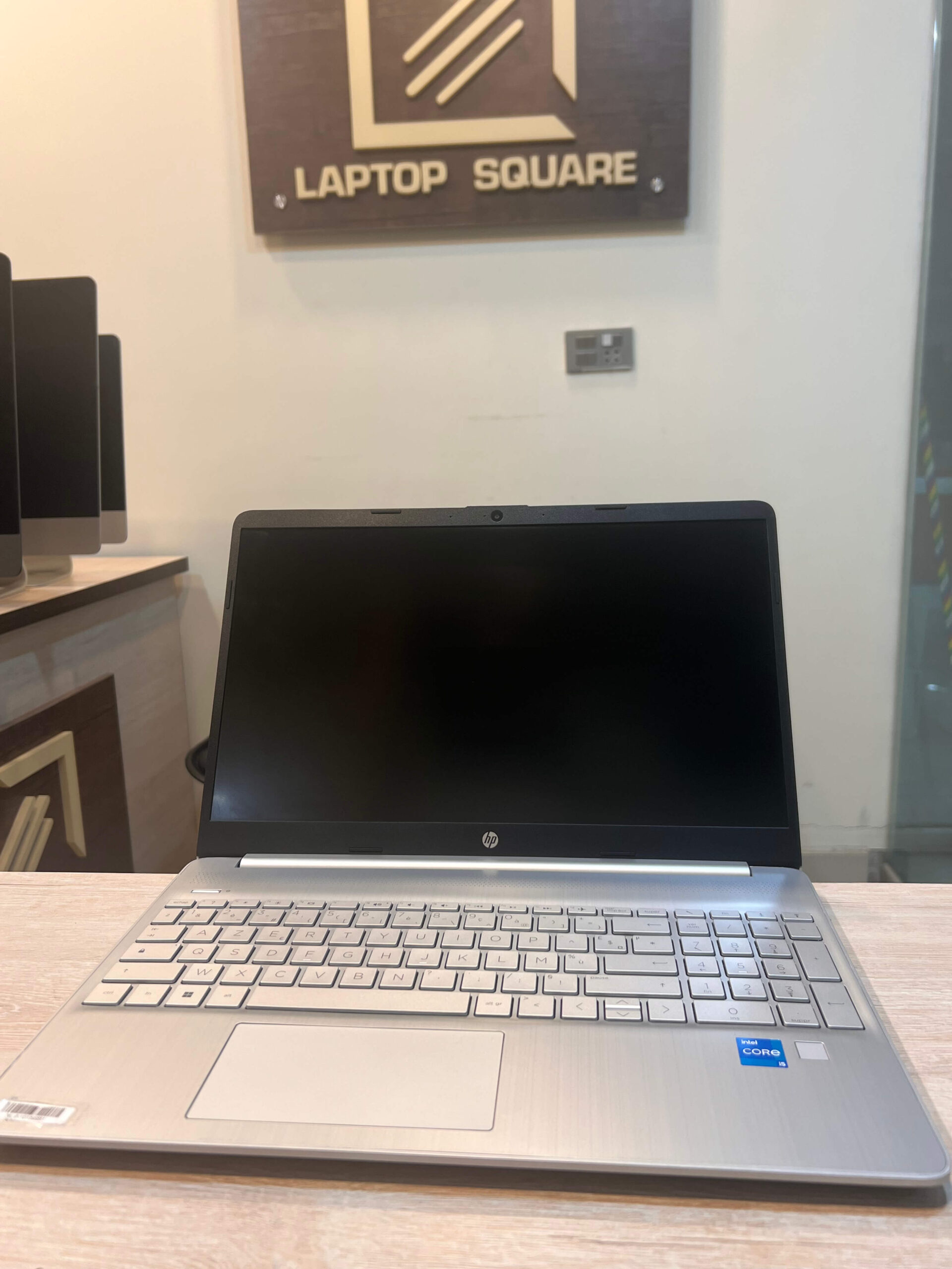 HP EliteBook HP 15s 15.6 Display Intel Core i5 (10 Cores) 12th Gen 16GB RAM 512GB SSD HP EliteBook HP 15s – 15.6 Display Intel Core i5 (10 Cores) 12th Gen 16GB RAM 512GB SSD