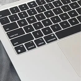 Apple MacBook Air M2 Price in Pakistan