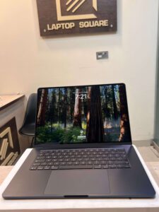 Apple MacBook Air M2 2023 15 inch 8GB 256GB A2941 Midnight