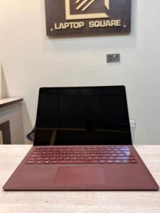Microsoft Surface laptop 2 i7 8th Gen 8GB 256GB