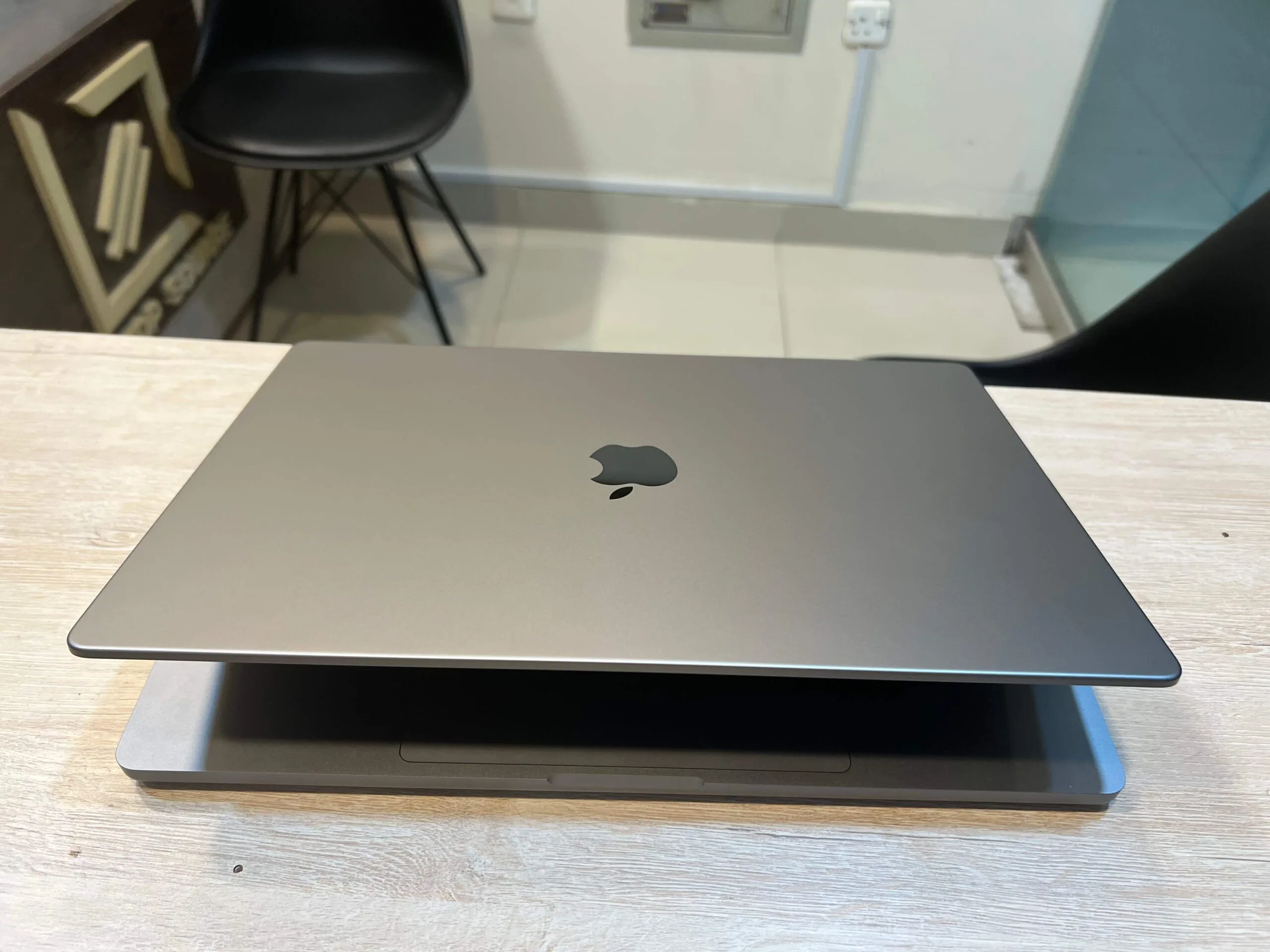 MacBook Pro 2023 M2 Pro 32GB 1TB GPU 16 2 マックブック Pro