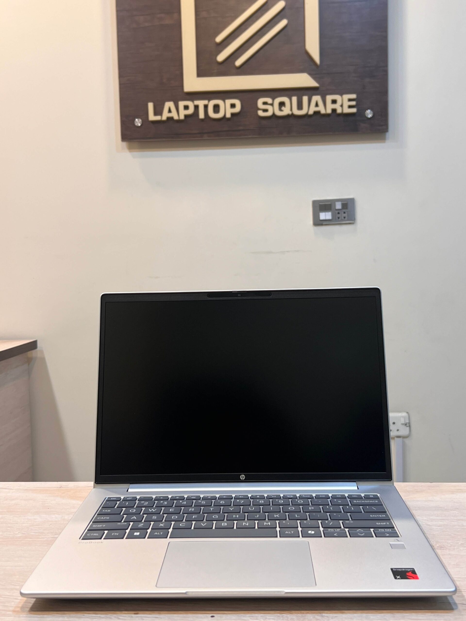HP ProBook 4 G1q 14 Snapdragon HP ProBook 4 G1q 14 Snapdragon