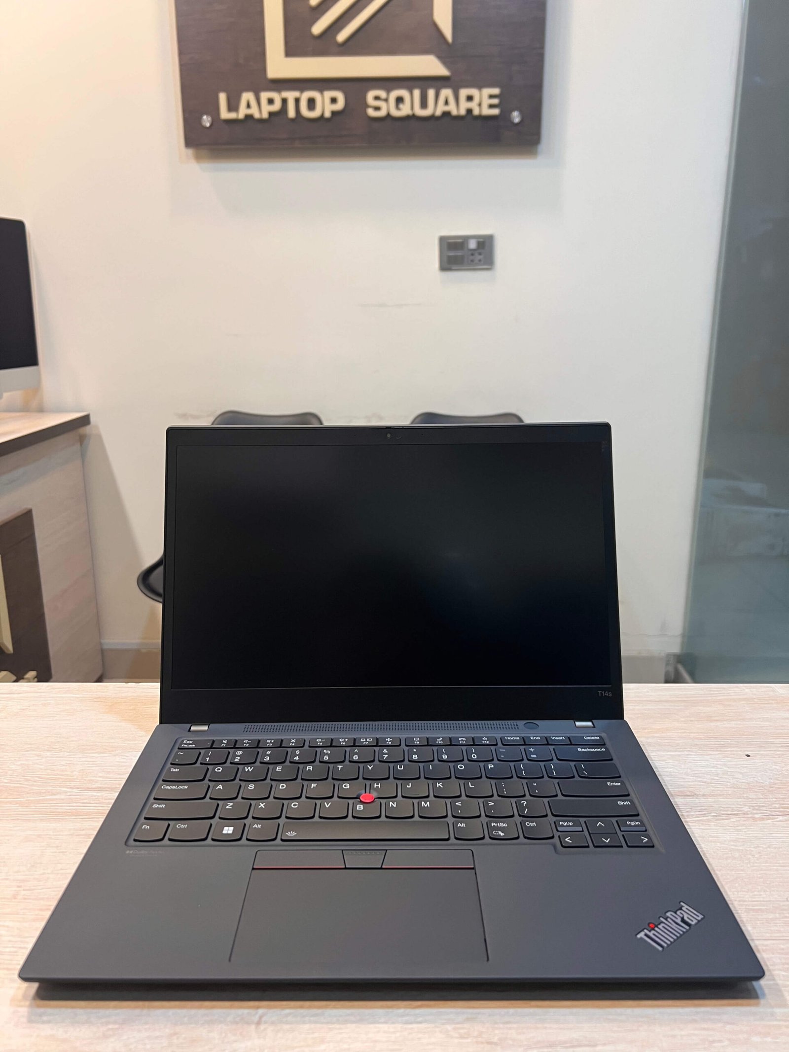 LENOVO ThinkPad T14S i5 10th Gen 16GB 256GB SSD TouchScreen LENOVO ThinkPad T14S i5 10th Gen 16GB RAM 256GB SSD TouchScreen